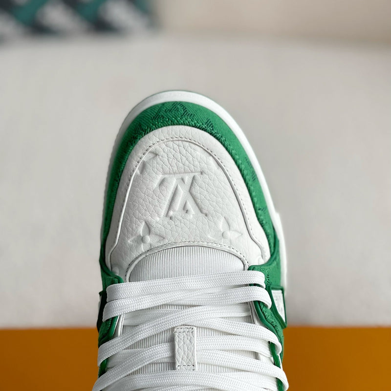 LV